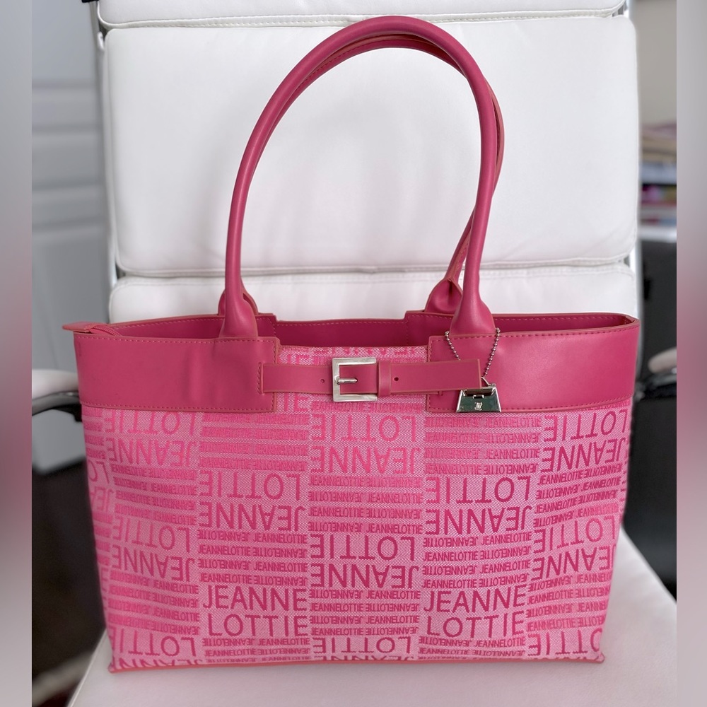 JEANNE LOTTIE tote bag 🎀 Spacius with detachable zipper bag! Barbiecore💗